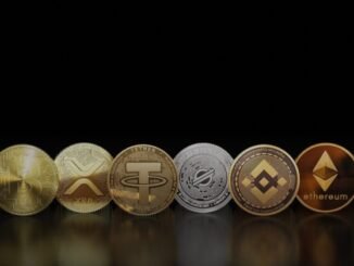 Bitcoin struggles below $77K, Ether, XRP, and Solana deepen declines ahead of US market opening